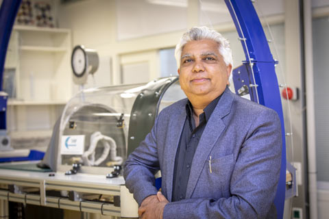 Dr Nandu Goswami in his laboratory